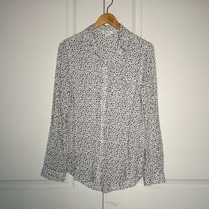 Beachlunchlounge Black and White Floral Top